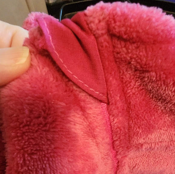 Preowned Leg3nd size medium‎ hot pink fleece - Picture 7 of 7
